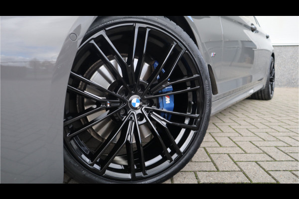 BMW 5 Serie Touring 530i High Executive M-Sport 20inch / Bernina Grau / Pano / Camera / Laser