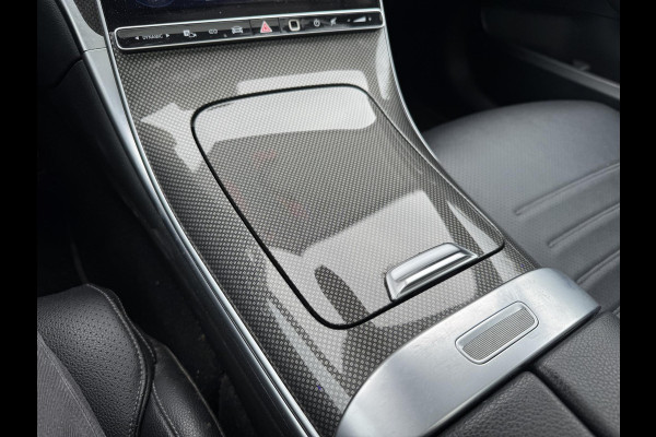 Mercedes-Benz C-Klasse Estate 300 e AMG Line | Panoramadak | Camera | Sfeerverlichting | Adaptive Cruise Control | Lane Assist |