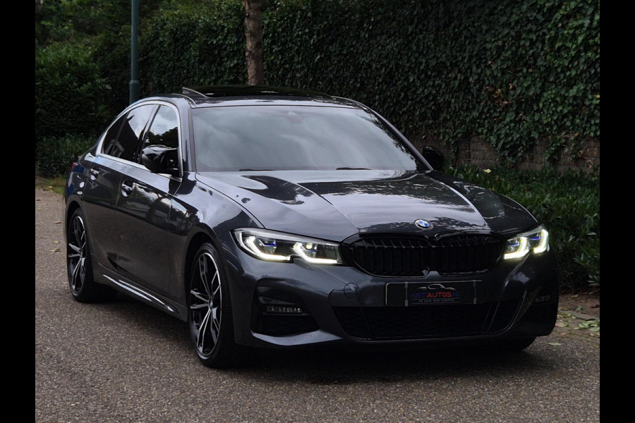 BMW 3-serie G20 330i M Edition Plus GARANTIE Android CarPlay Pano M Stoel HUD Camera NAP 1e EIG Laser Spoiler M Remmen
