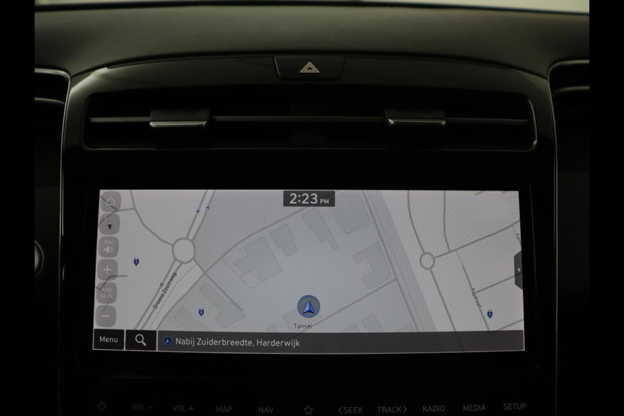 Hyundai Tucson 1.6 T-GDI PHEV Premium 4WD | Trekhaak | Stoelventilatie | 360 Camera | Leder | Carplay | Memory | Achterbankverwarming | Navigatie | Stuurverwarming | Full LED | Keyless | Plug In