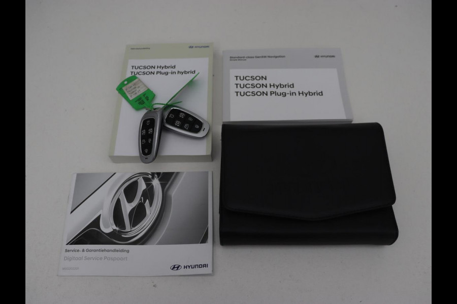Hyundai Tucson 1.6 T-GDI PHEV Premium 4WD | Trekhaak | Stoelventilatie | 360 Camera | Leder | Carplay | Memory | Achterbankverwarming | Navigatie | Stuurverwarming | Full LED | Keyless | Plug In