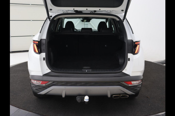 Hyundai Tucson 1.6 T-GDI PHEV Premium 4WD | Trekhaak | Stoelventilatie | 360 Camera | Leder | Carplay | Memory | Achterbankverwarming | Navigatie | Stuurverwarming | Full LED | Keyless | Plug In
