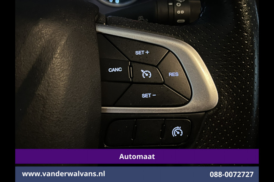 Iveco Daily 35S16V 157pk Automaat 3500kg Trekhaak L2H1 inrichting Automaat Euro6 Airco | Camera | Navigatie Cruisecontrol, Omvormer, LED, Chauffeursstoel, Bijrijdersbank