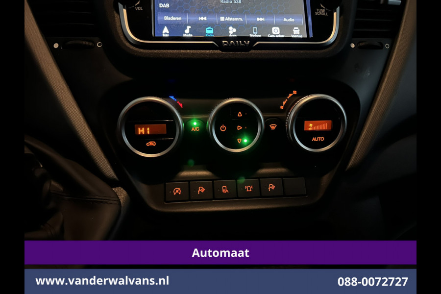Iveco Daily 35S16V 157pk Automaat 3500kg Trekhaak L2H1 inrichting Automaat Euro6 Airco | Camera | Navigatie Cruisecontrol, Omvormer, LED, Chauffeursstoel, Bijrijdersbank