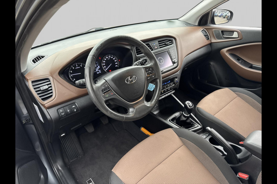 Hyundai i20 Coupé 1.0 T-GDI Comfort 100PK | navigatie | cruise control | climate control | achteruitrijcamera | trekhaak