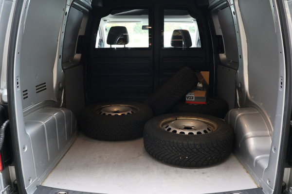 Volkswagen Caddy 2.0 TDI DSG | L+R Schuifdeur | CarPlay | Camera | Cruise control | Trekhaak | Airco | Cruise control | Dealer onderhouden | Nieuwe APK Volkswagen Caddy 2.0 TDI DSG | L+R Schuifdeur | CarPlay | Camera | Cruise control | Trekhaak | Airco | Cruise control | Dealer onderhouden | Nieuwe APK