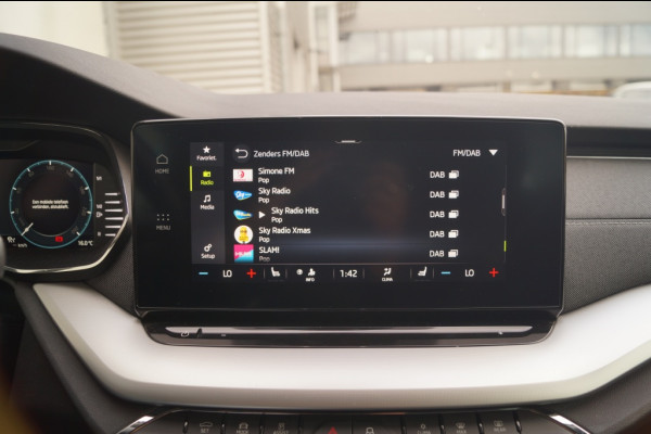 Škoda Octavia Combi 1.0 TSI Business Edition Plus -NAVI-LED-ECC-