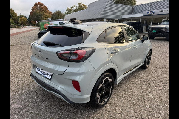 Ford Puma 1.0 EcoBoost Hybrid ST-Line X | 155pk Automaat |  Panoramadak | Afneembare trekhaak | Winter Pack | Adaptive cruise control | 360 graden camera | Bang&Olufsen | Elektrsiche achterklep | Matrix LED