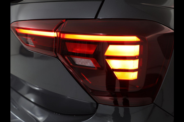 Volkswagen Polo 1.0 TSI Life Edition 95 pk | Verlengde garantie | Navigatie via App | Autom. airco | Parkeersensoren achter | Achteruitrijcamera | Adaptieve cruise control |