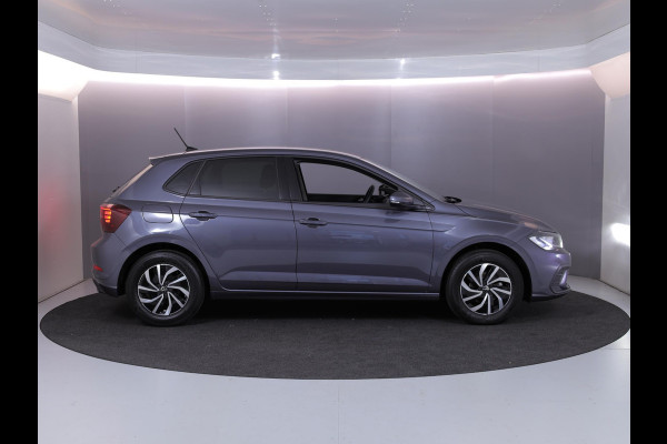 Volkswagen Polo 1.0 TSI Life Edition 95 pk | Verlengde garantie | Navigatie via App | Autom. airco | Parkeersensoren achter | Achteruitrijcamera | Adaptieve cruise control |