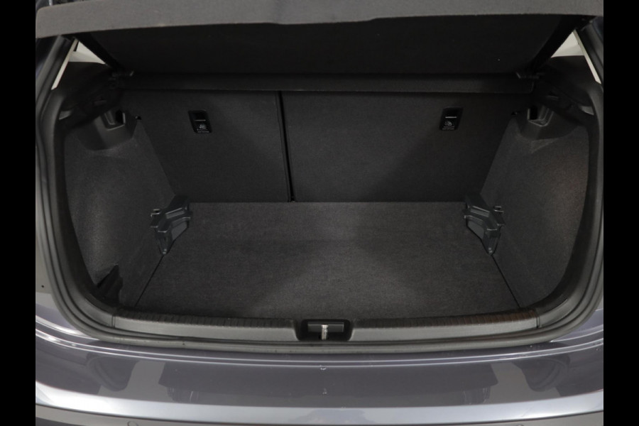 Volkswagen Polo 1.0 TSI Life Edition 95 pk | Verlengde garantie | Navigatie via App | Autom. airco | Parkeersensoren achter | Achteruitrijcamera | Adaptieve cruise control |