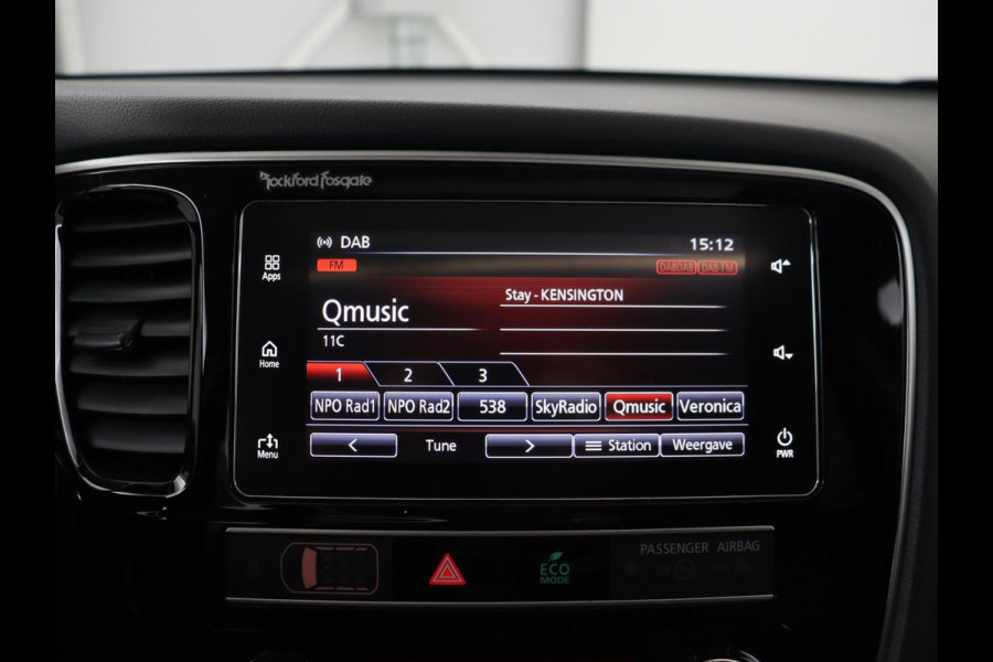 Mitsubishi Outlander 2.4 PHEV Intense+ | Schuifdak | Stoelverwarming | Leder/Alcantara | Camera | Carplay | Keyless | Stuurverwarming | Full LED | Climate control | Cruise control | Plug In