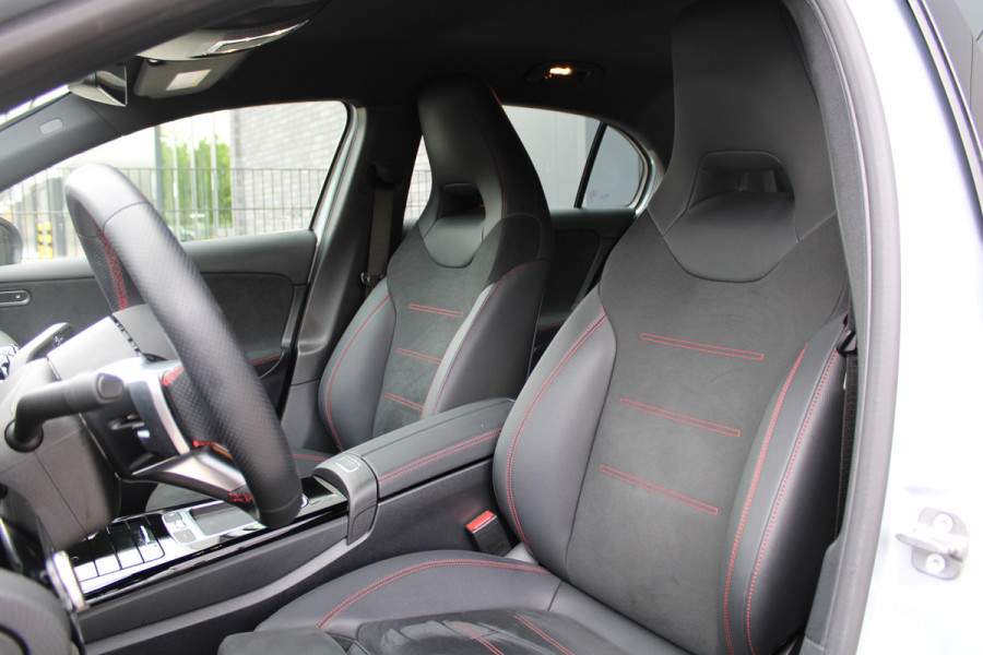 Mercedes-Benz A-Klasse 200 AMG Line | BTW | AMG | FACELIFT | KEYLESS | SFEER | CAMERA | ACC | NAVI |