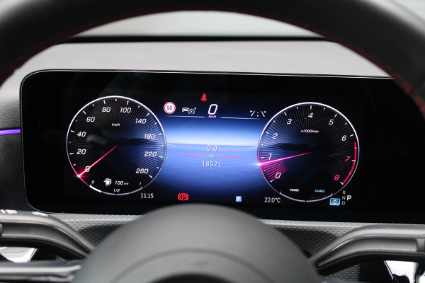 Mercedes-Benz A-Klasse 200 AMG Line | BTW | AMG | FACELIFT | KEYLESS | SFEER | CAMERA | ACC | NAVI |