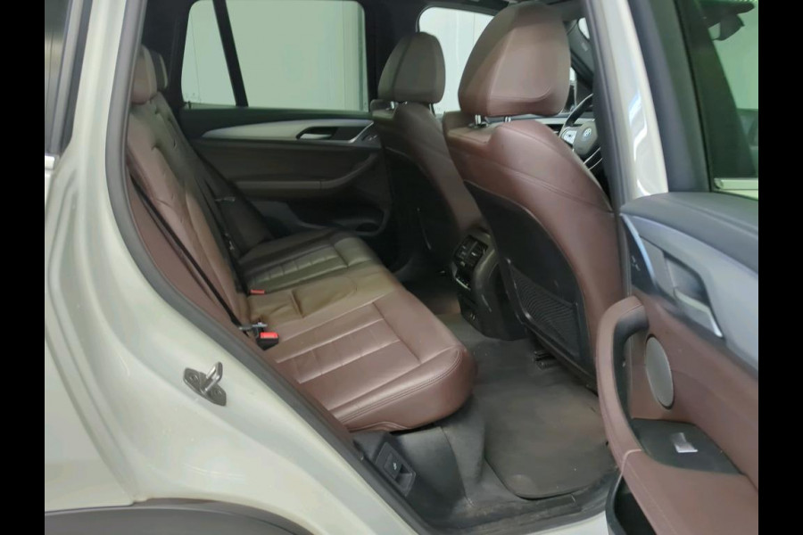 BMW iX3 High Executive 80 kWh | Trekhaak | Panorama | Leder | Navi | 360 Camera |