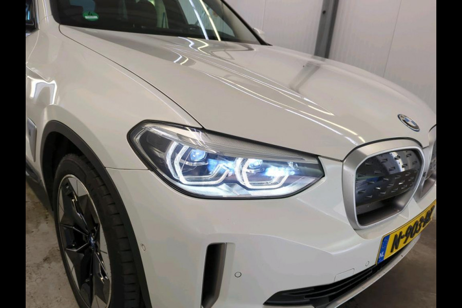 BMW iX3 High Executive 80 kWh | Trekhaak | Panorama | Leder | Navi | 360 Camera |