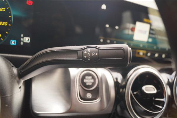 Mercedes-Benz Glb 180d Automaat Business Solution Luxury -LEER-NAVI-