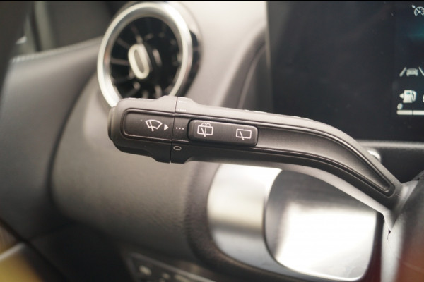 Mercedes-Benz Glb 180d Automaat Business Solution Luxury -LEER-NAVI-