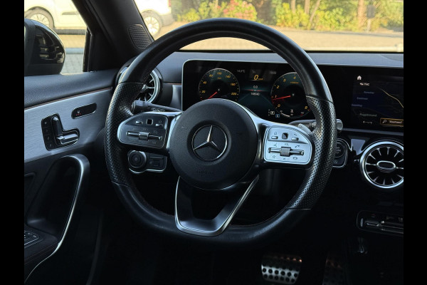 Mercedes-Benz A-Klasse 180 Aut. Business Sol. AMG | Panorama | Burmester | Memory | Multi Beam |
