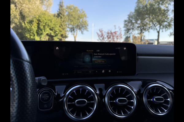 Mercedes-Benz A-Klasse 180 Aut. Business Sol. AMG | Panorama | Burmester | Memory | Multi Beam |