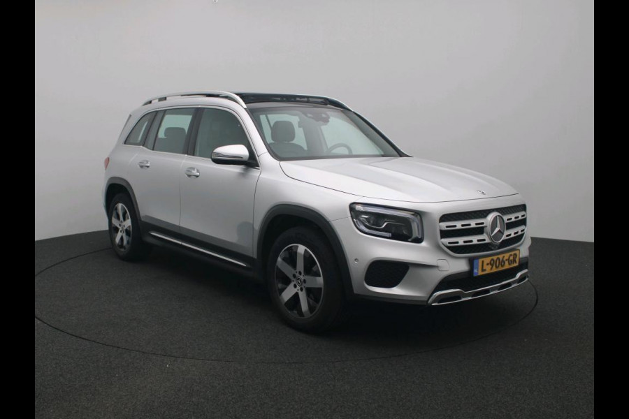 Mercedes-Benz Glb 180 Aut. Business Sol. Luxury | Panorama | Mood Light Sfeer | Multibeam |