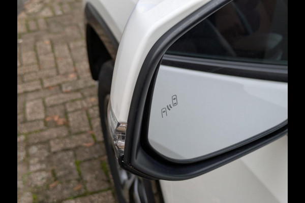 Toyota RAV4 2.5 Plug-in Hybrid AWD|Stoel/Stuurverwarming|ELektrische-stoel|LED|Adaptive-Cruise|Afn.Trekhaak|Blindspot Toyota RAV4 2.5 Plug-in Hybrid AWD|Stoel/Stuurverwarming|ELektrische-stoel|LED|Adaptive-Cruise|Afn.Trekhaak|Blindspot