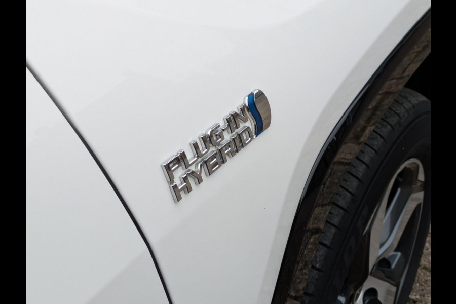 Toyota RAV4 2.5 Plug-in Hybrid AWD|Stoel/Stuurverwarming|ELektrische-stoel|LED|Adaptive-Cruise|Afn.Trekhaak|Blindspot Toyota RAV4 2.5 Plug-in Hybrid AWD|Stoel/Stuurverwarming|ELektrische-stoel|LED|Adaptive-Cruise|Afn.Trekhaak|Blindspot