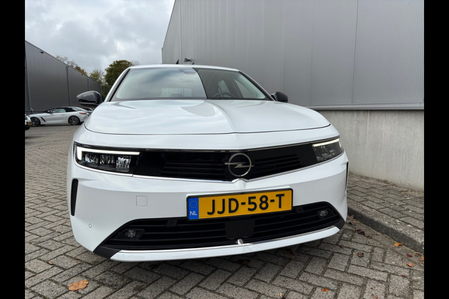 Opel Astra 1.6 Hybrid Edition Carplay Opel Astra 1.6 Hybrid Edition Carplay