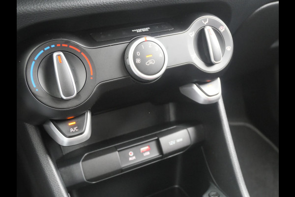 Kia Picanto 1.0 MPi GT-Line Edition | Cruise | Clima | Camera | Carplay | Navi | Kia Picanto 1.0 MPi GT-Line Edition | Cruise | Clima | Camera | Carplay | Navi |