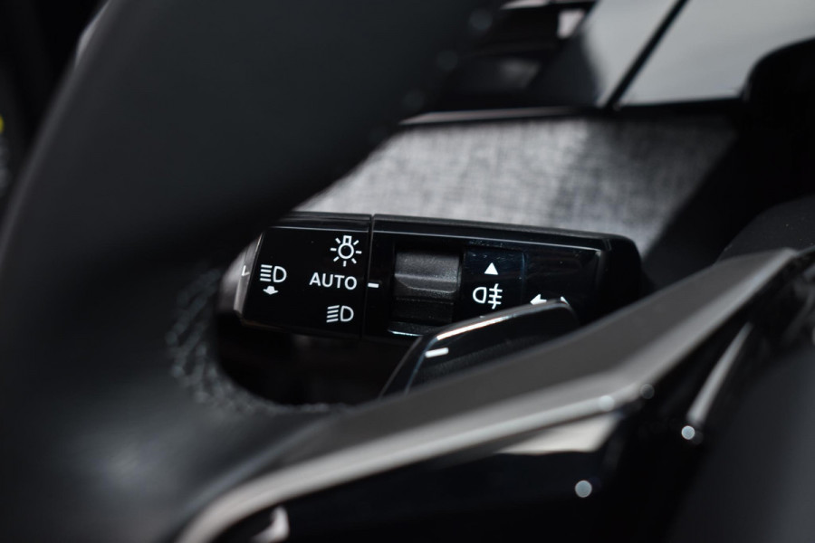 Peugeot 3008 1.2 Hybrid 145PK e-DCS6 Allure | Navi | LED | 360 Camera | Incl. garantie Peugeot 3008 1.2 Hybrid 145PK e-DCS6 Allure | Navi | LED | 360 Camera | Incl. garantie
