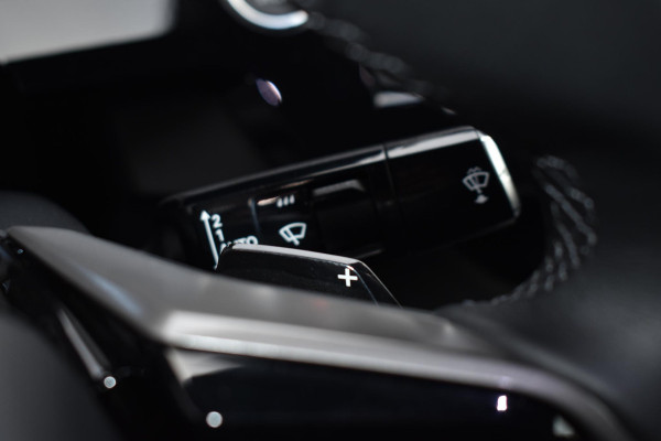 Peugeot 3008 1.2 Hybrid 145PK e-DCS6 Allure | Navi | LED | 360 Camera | Incl. garantie Peugeot 3008 1.2 Hybrid 145PK e-DCS6 Allure | Navi | LED | 360 Camera | Incl. garantie