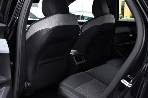 Peugeot 3008 1.2 Hybrid 145PK e-DCS6 Allure | Navi | LED | 360 Camera | Incl. garantie Peugeot 3008 1.2 Hybrid 145PK e-DCS6 Allure | Navi | LED | 360 Camera | Incl. garantie