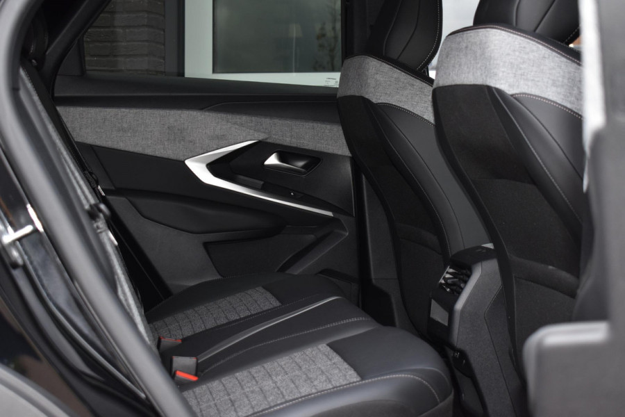 Peugeot 3008 1.2 Hybrid 145PK e-DCS6 Allure | Navi | LED | 360 Camera | Incl. garantie Peugeot 3008 1.2 Hybrid 145PK e-DCS6 Allure | Navi | LED | 360 Camera | Incl. garantie