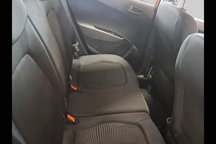 Hyundai i10 1.0i Comfort Incl. Airco | Apple CarPlay & Android Auto | Cruise control | Navigatie