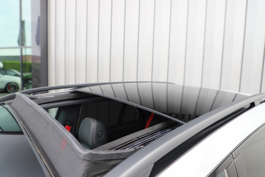 Mercedes-Benz GLE 63 S AMG 4MATIC+ | 612PK | Luchtvering | Massage | Carbon | Head-up | Keyles-go | Sfeerverlichting | Burmester | Stuurwielverw.