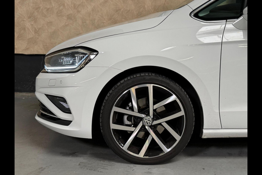 Volkswagen Golf Sportsvan 1.5 TSI ACT Highline Edition | Dynaudio | Pano | Keyless | Trekhaak | Leder | Stuur/Stoelverwarming |