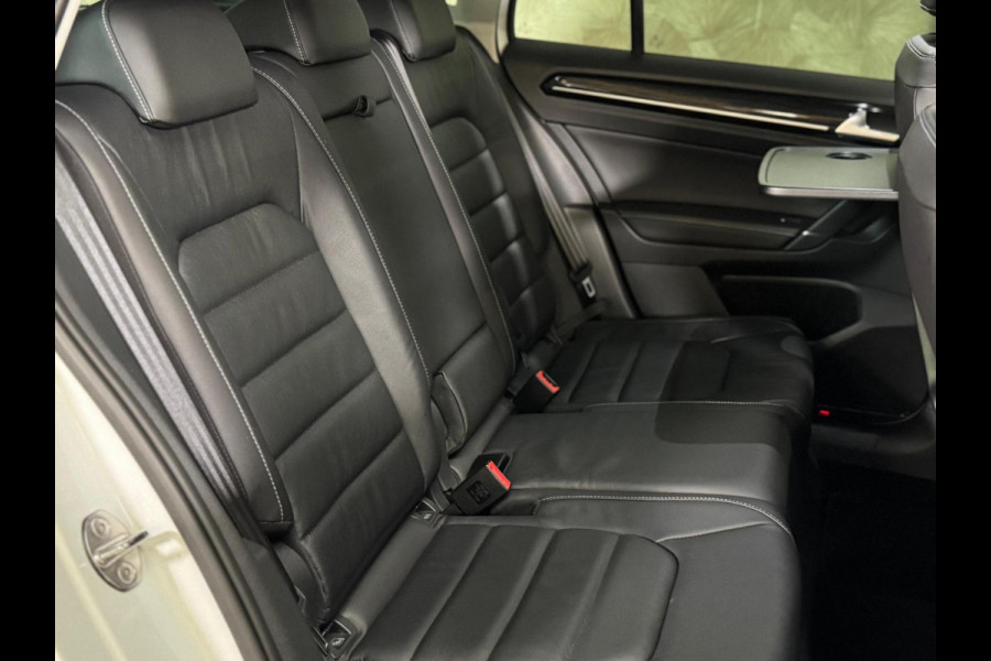 Volkswagen Golf Sportsvan 1.5 TSI ACT Highline Edition | Dynaudio | Pano | Keyless | Trekhaak | Leder | Stuur/Stoelverwarming |