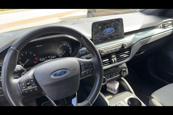 Ford FOCUS Wagon 1.5 EcoBoost Active Business 150pk Trekhaak Wegklapbaar | Automaat | Adaptieve Cruise | Winterpack | Achteruitrijcamera | Dodehoeksensoren | 1e Eigenaar Ford FOCUS Wagon 1.5 EcoBoost Active Business 150pk Trekhaak Wegklapbaar | Automaat | Adaptieve Cruise | Winterpack | Achteruitrijcamera | Dodehoeksensoren | 1e Eigenaar