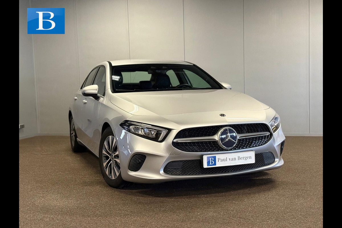 Mercedes-Benz A-Klasse 200 Limousine Business Solution-CAMERA-APPLE CARPLAY-WIDESCREEN-STOELCOMFORT-COMPL. Mercedes-Benz A-Klasse 200 Limousine Business Solution-CAMERA-APPLE CARPLAY-WIDESCREEN-STOELCOMFORT-COMPL.