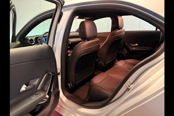 Mercedes-Benz A-Klasse 200 Limousine Business Solution-CAMERA-APPLE CARPLAY-WIDESCREEN-STOELCOMFORT-COMPL.