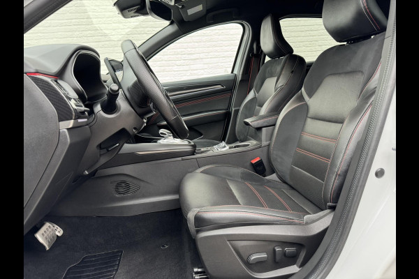 Renault Arkana 1.6 E-Tech hybrid 145 E-Tech engineered R.S. Line Adaptive cruise Climate control Stoel- / stuurverwarming Full LED
