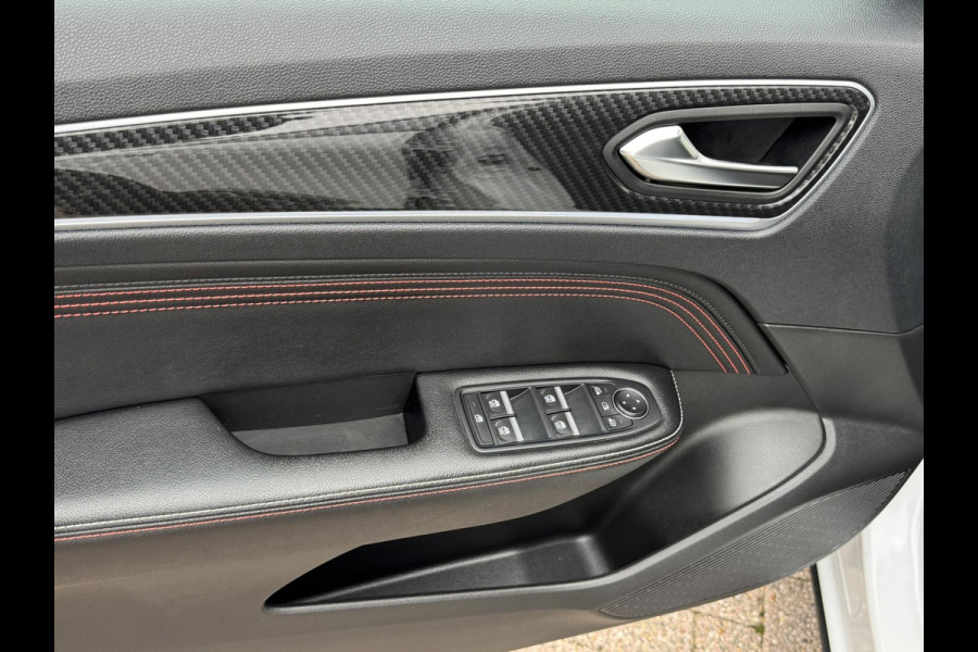 Renault Arkana 1.6 E-Tech hybrid 145 E-Tech engineered R.S. Line Adaptive cruise Climate control Stoel- / stuurverwarming Full LED