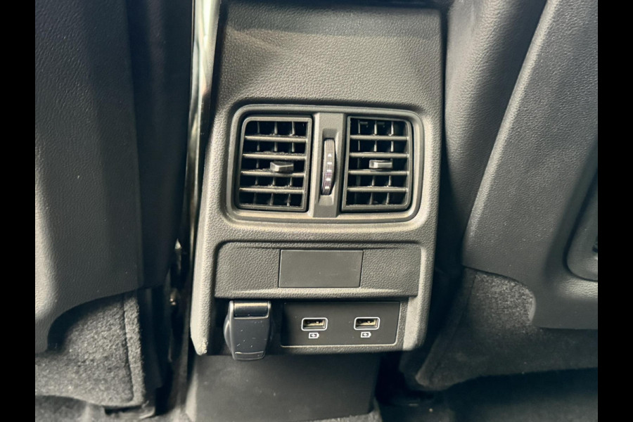 Renault Arkana 1.6 E-Tech hybrid 145 E-Tech engineered R.S. Line Adaptive cruise Climate control Stoel- / stuurverwarming Full LED