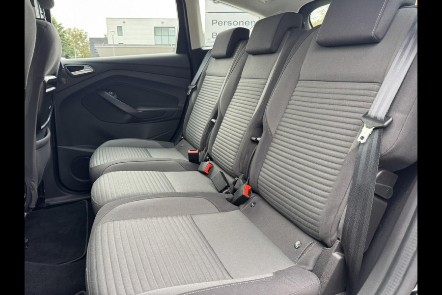 Ford C-MAX 1.5 Titanium 150pk Trekhaak | Achteruitrijcamera | Stoelverwarming | Climate control | Voorruit verwarming | 1.500kg Trekgewicht! Ford C-MAX 1.5 Titanium 150pk Trekhaak | Achteruitrijcamera | Stoelverwarming | Climate control | Voorruit verwarming | 1.500kg Trekgewicht!