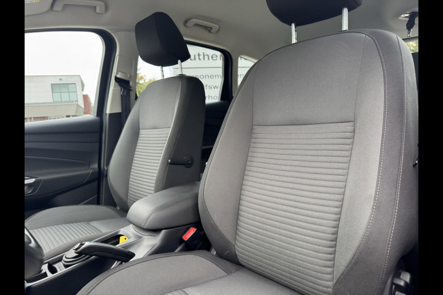 Ford C-MAX 1.5 Titanium 150pk Trekhaak | Achteruitrijcamera | Stoelverwarming | Climate control | Voorruit verwarming | 1.500kg Trekgewicht! Ford C-MAX 1.5 Titanium 150pk Trekhaak | Achteruitrijcamera | Stoelverwarming | Climate control | Voorruit verwarming | 1.500kg Trekgewicht!