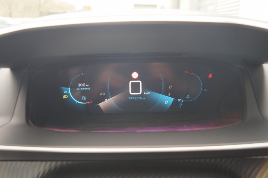 Peugeot 2008 1.5 HDi 110pk Allure -NAVI-ECC-PDC-TREKHAAK-