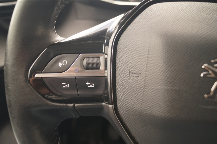 Peugeot 2008 1.5 HDi 110pk Allure -NAVI-ECC-PDC-TREKHAAK-