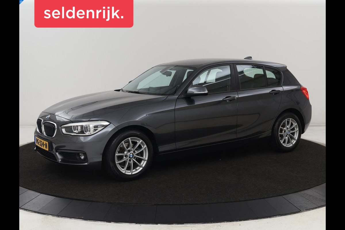 BMW 1-serie 118i Executive | Sportstoelen | Harman/Kardon | Navigatie | Full LED | Climate control | Parkeerhulp | Cruise control BMW 1-serie 118i Executive | Sportstoelen | Harman/Kardon | Navigatie | Full LED | Climate control | Parkeerhulp | Cruise control