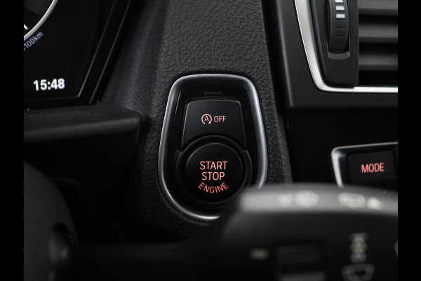 BMW 1-serie 118i Executive | Sportstoelen | Harman/Kardon | Navigatie | Full LED | Climate control | Parkeerhulp | Cruise control