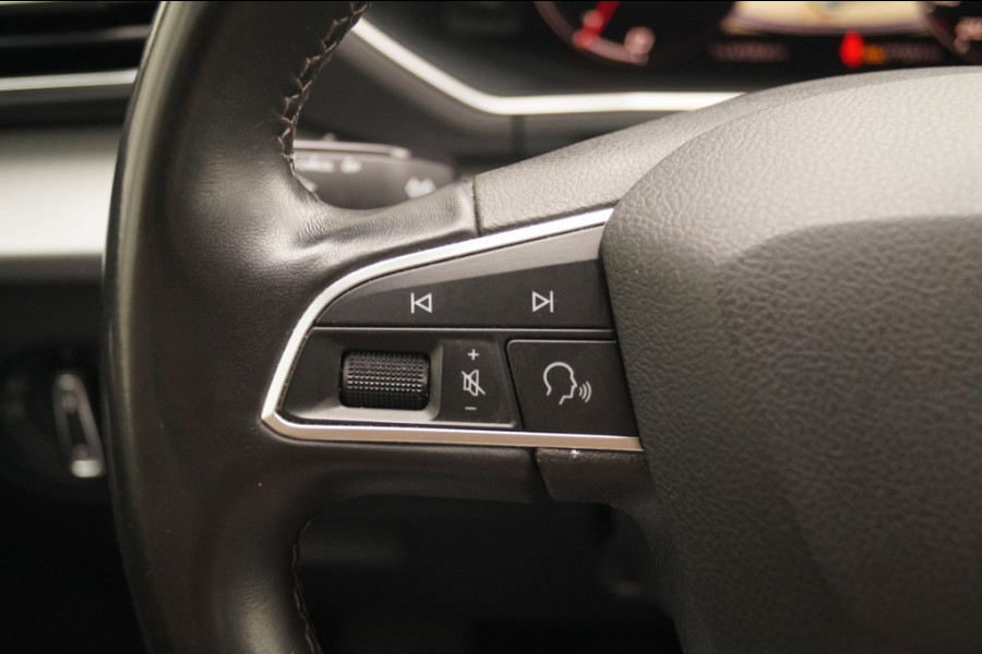Seat Tarraco 1.5 TSI 150pk Style 7-persoons -LED-NAVI-ECC-PDC- Seat Tarraco 1.5 TSI 150pk Style 7-persoons -LED-NAVI-ECC-PDC-